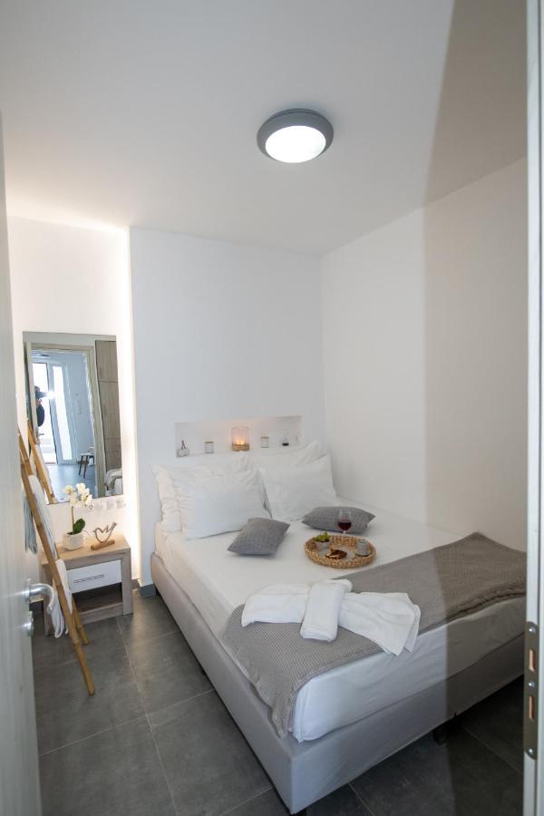 Sofia'S Apartment Kamári Eksteriør bilde